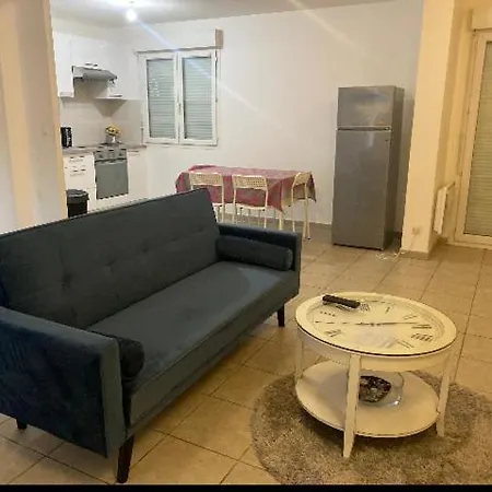 Maison 6 Couchages Proche Eurexpo Lejlighed Saint-Bonnet-de-Mure
